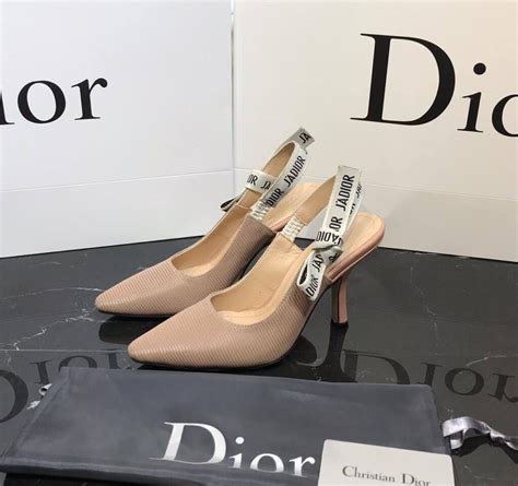 dior ayakkabı beymen|christian Dior.